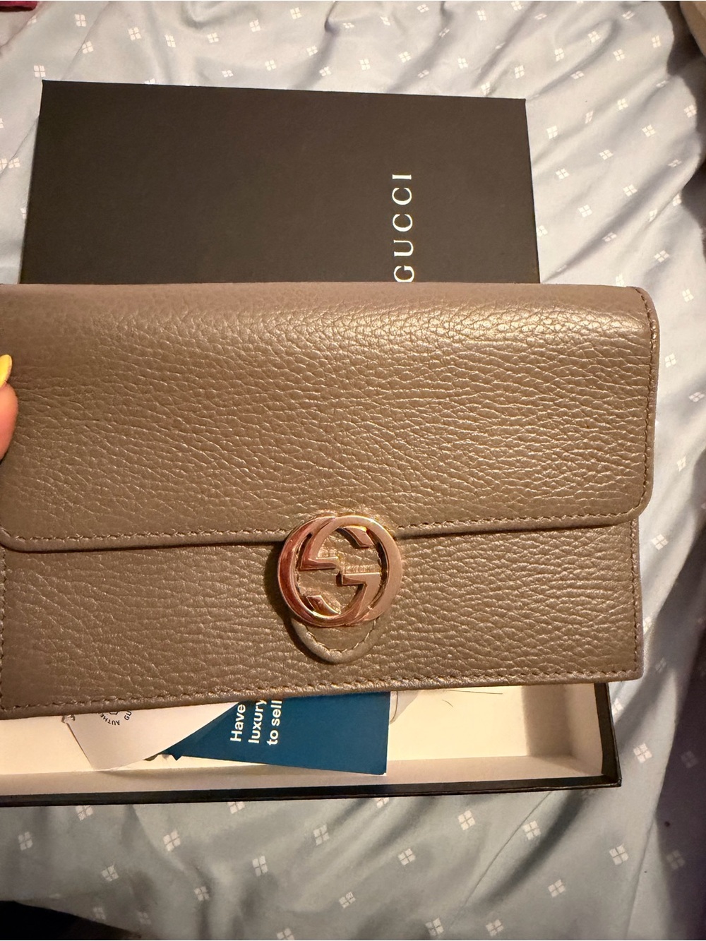 Gucci Taupe Pebbled Leather Continental Clutch with Gold Double G